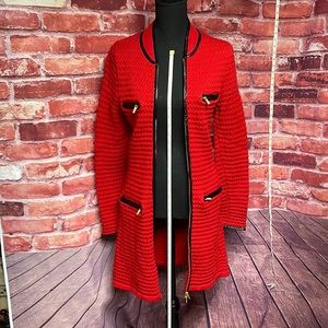 Women’s size medium duster by Venus